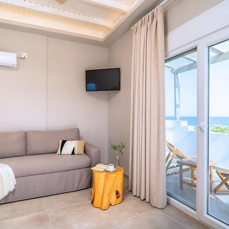 Fata Morgana Studios & Apartments Frangocastelo Ngoại thất bức ảnh