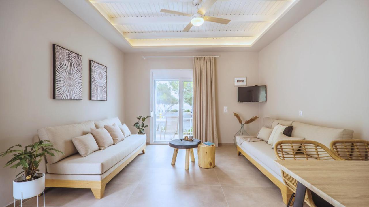 Fata Morgana Studios & Apartments Frangocastelo Ngoại thất bức ảnh