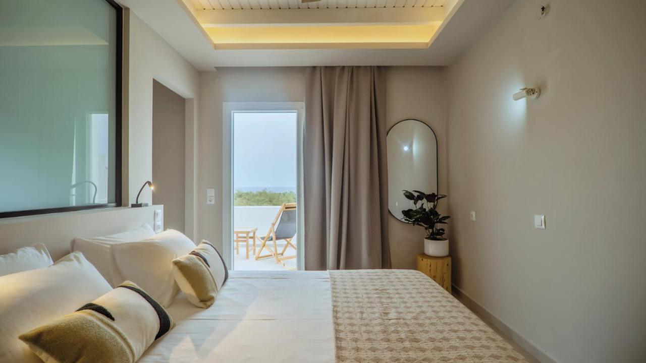 Fata Morgana Studios & Apartments Frangocastelo Ngoại thất bức ảnh