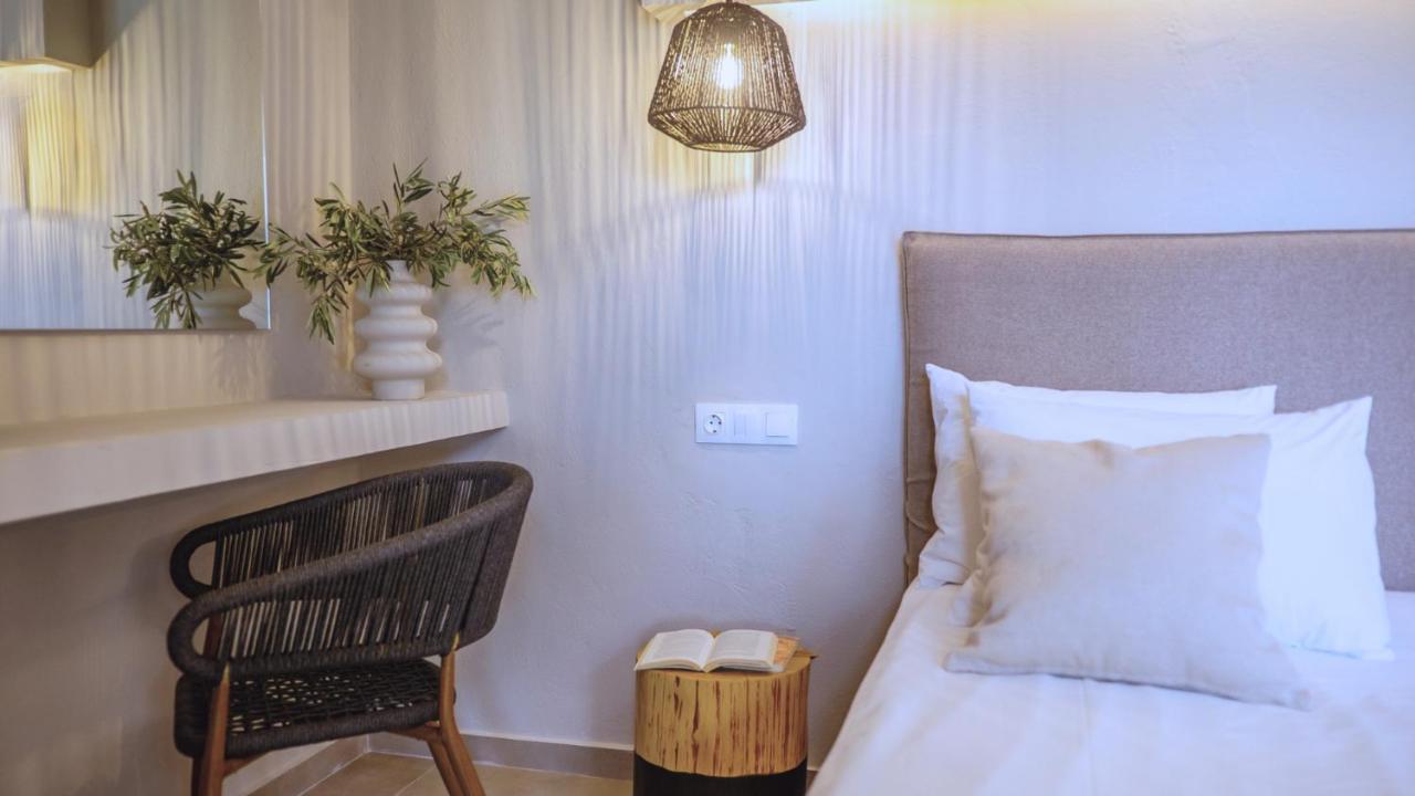 Fata Morgana Studios & Apartments Frangocastelo Ngoại thất bức ảnh