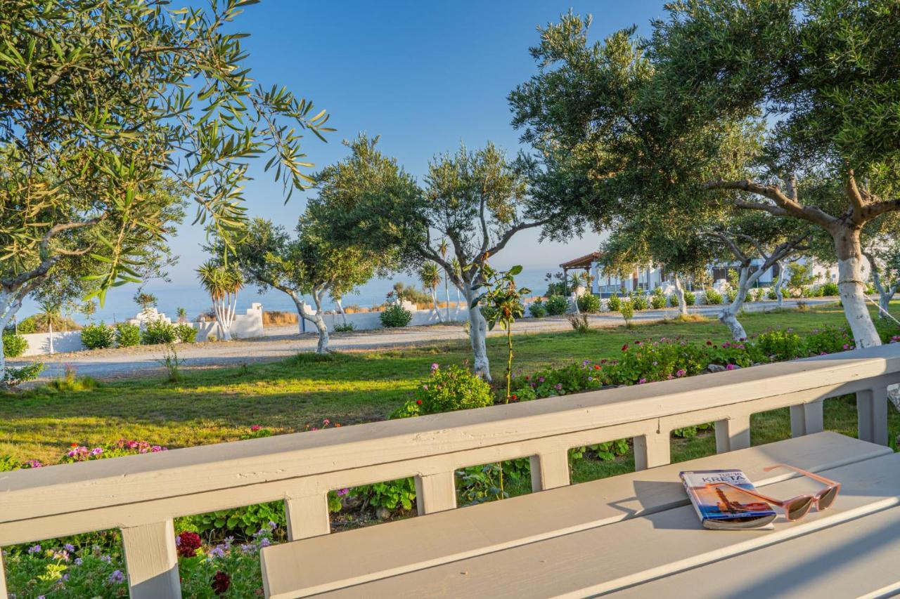 Fata Morgana Studios & Apartments Frangocastelo Ngoại thất bức ảnh